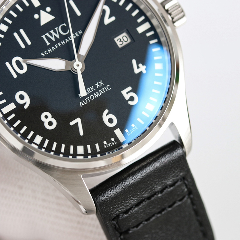 Pilot · 40mm · IW328201