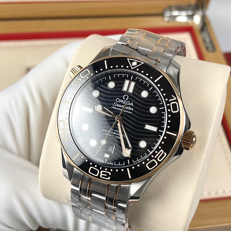 Seamaster · 42mm · 210.20.42.20.01.001