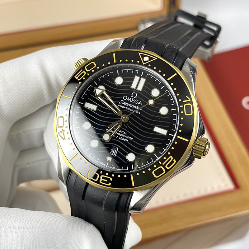 Seamaster · 42mm · 210.22.42.20.01.001