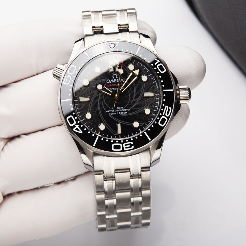 Seamaster "James Bond" Limited Edition · 42mm · 210.22.42.20.01.003