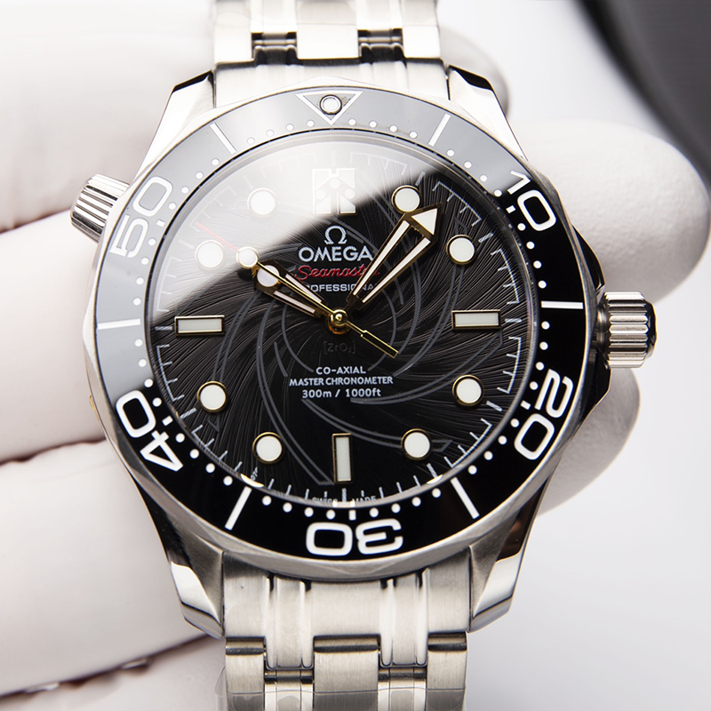 Seamaster "James Bond" Limited Edition · 42mm · 210.22.42.20.01.003