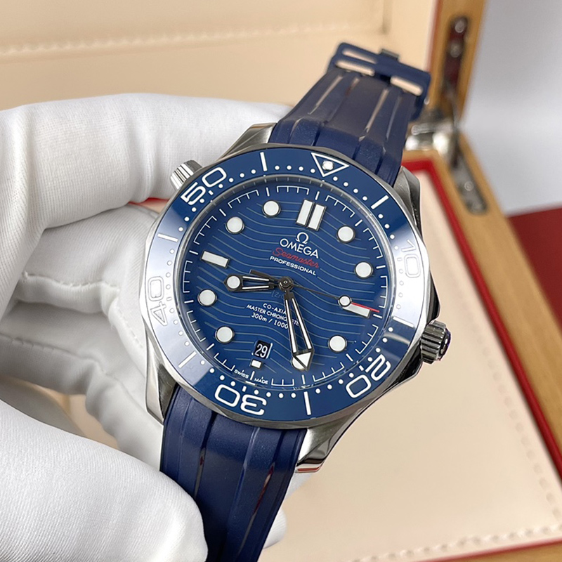 Seamaster · 42mm · 210.32.42.20.03.001