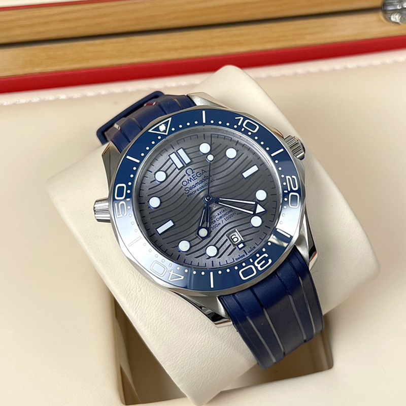 Seamaster · 42mm · 210.32.42.20.06.001