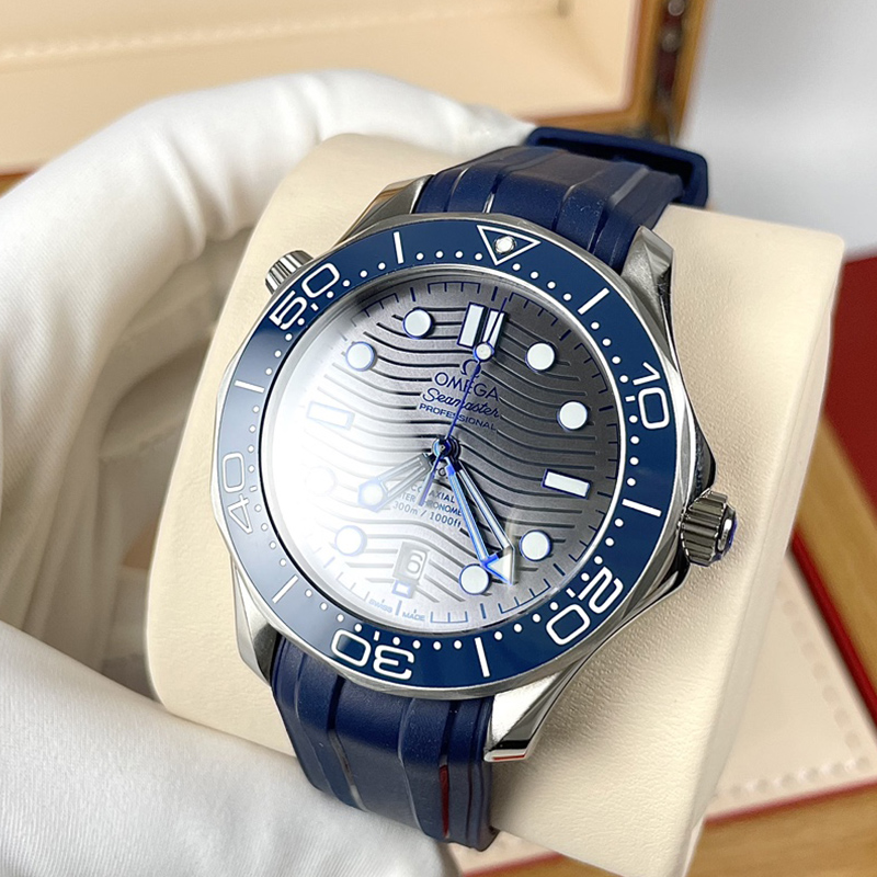 Seamaster · 42mm · 210.32.42.20.06.001