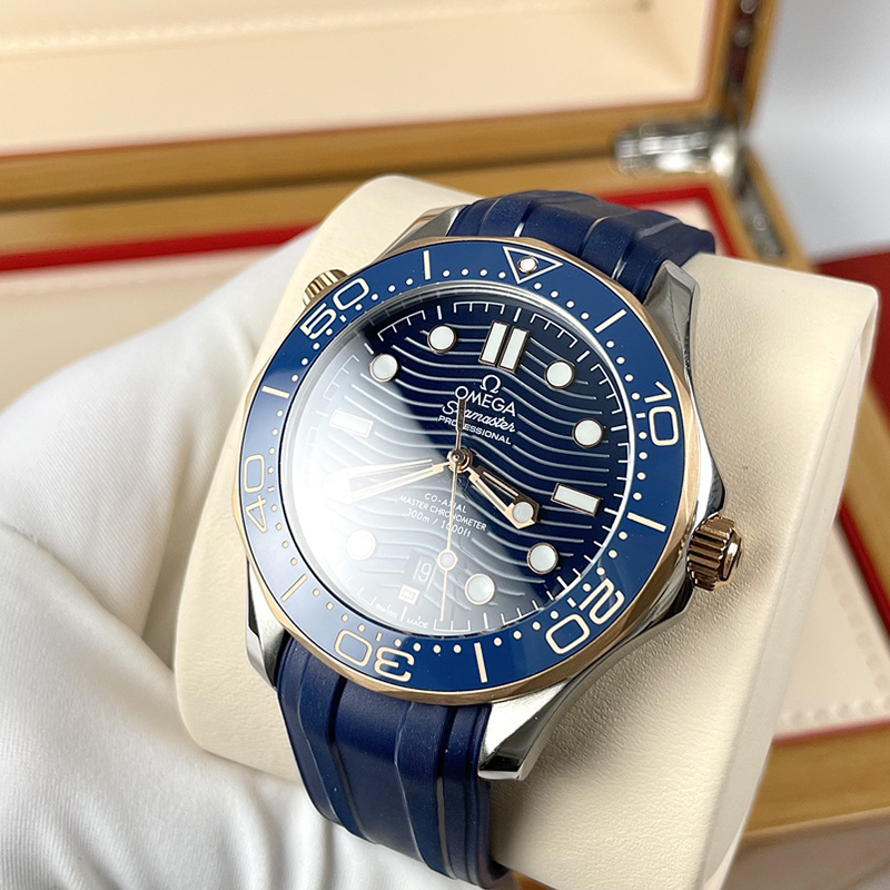 Seamaster · 42mm · 210.62.42.20.03.001