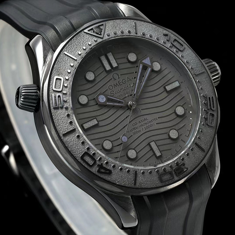 Seamaster · 43.5mm · 210.92.44.20.01.003