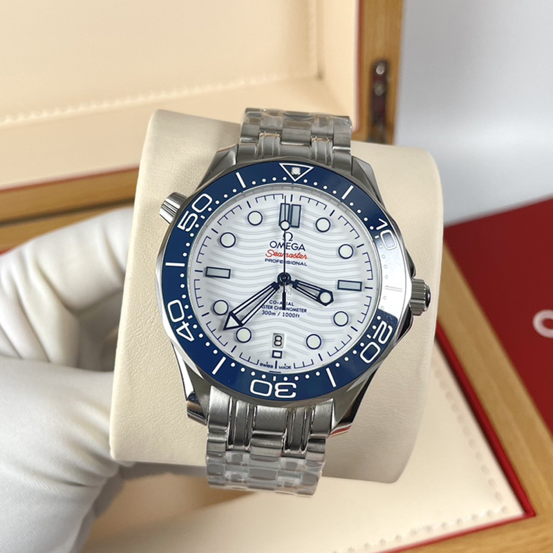 Seamaster · 42mm · 522.30.42.20.04.001