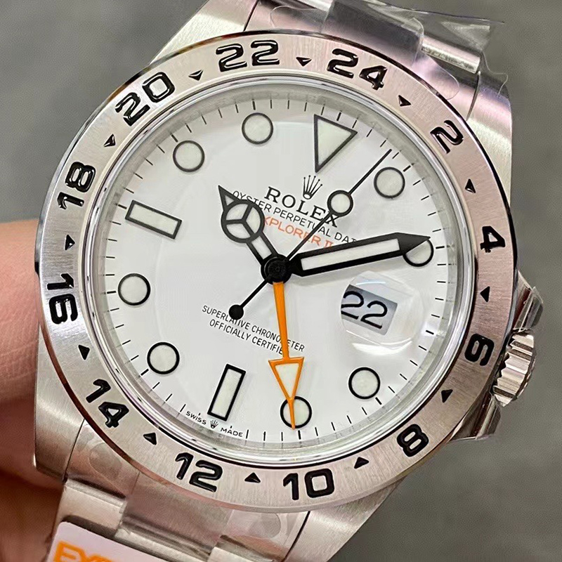 Explorer II · 42mm · m226570-0001